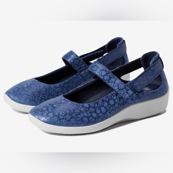 ARCOPEDICO BLUE MARY JANE , Sz 41, 42 - Picture 1 of 6